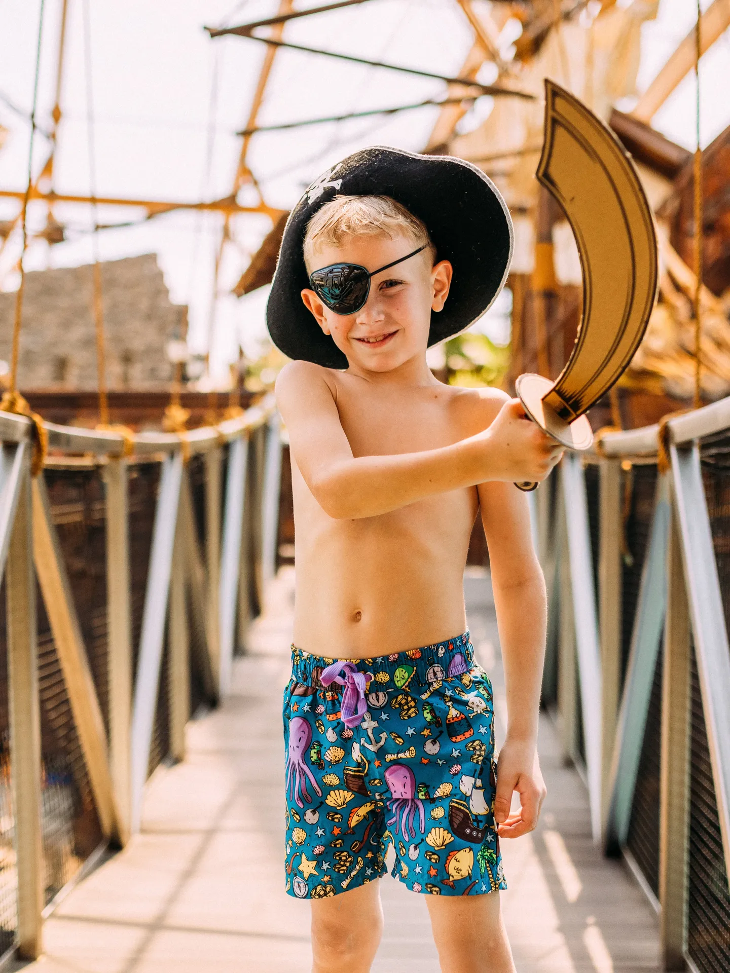 Bermudas alegres para chico Vida pirata - Image 3