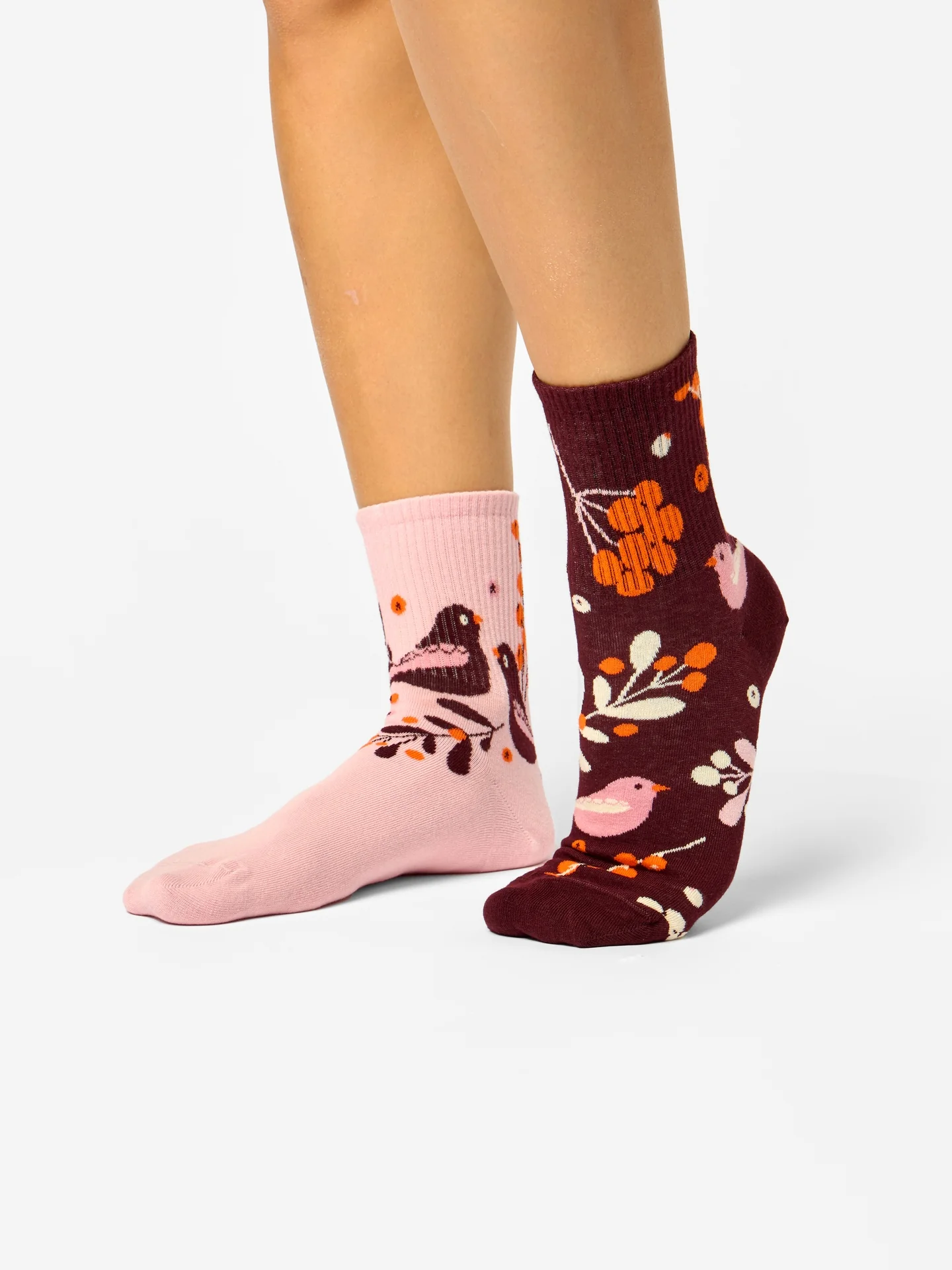 Calcetines de deporte alegres Pájaros y Bayas - Image 2