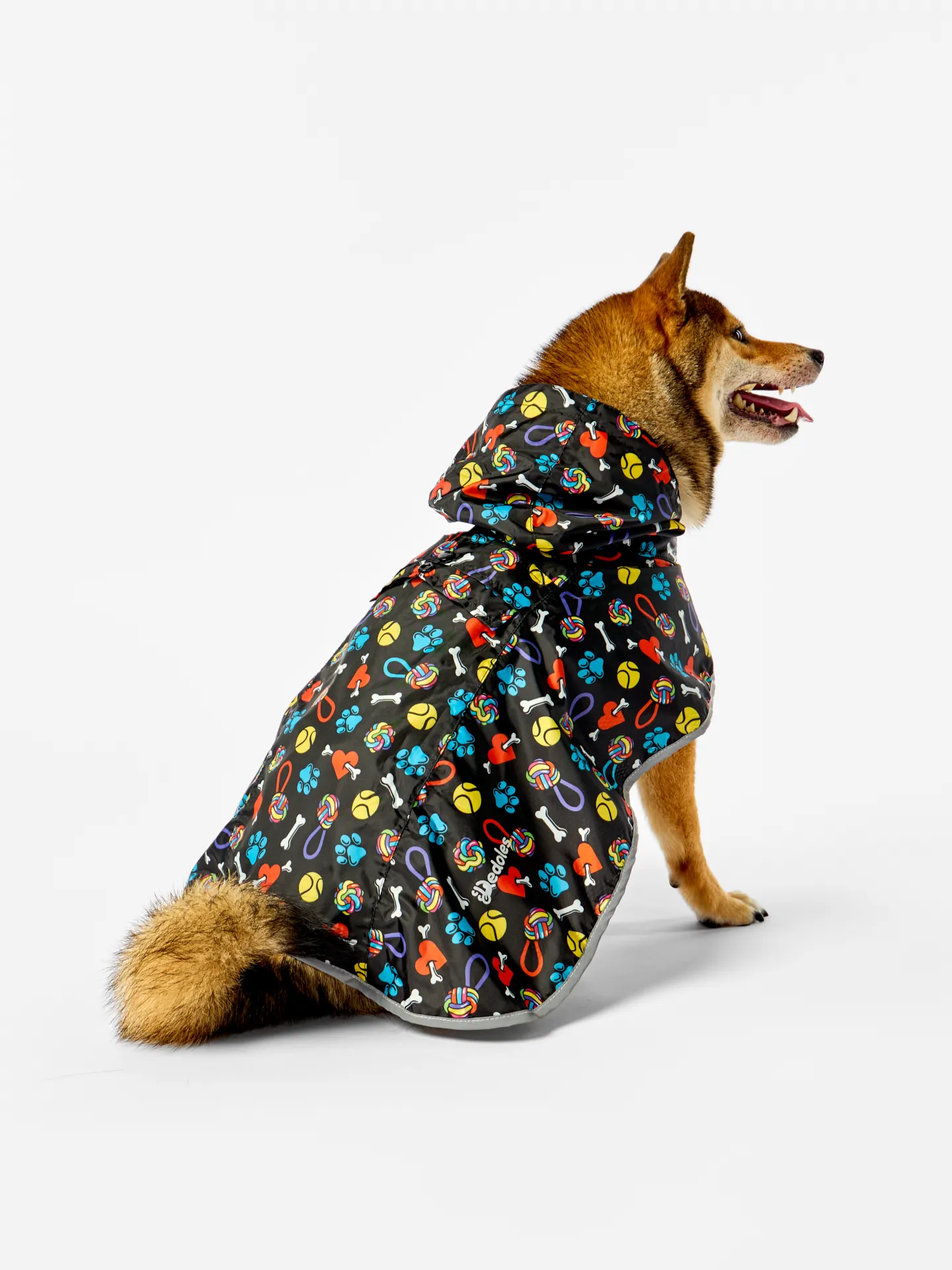 Impermeable para perro Corazones y patas - Image 5