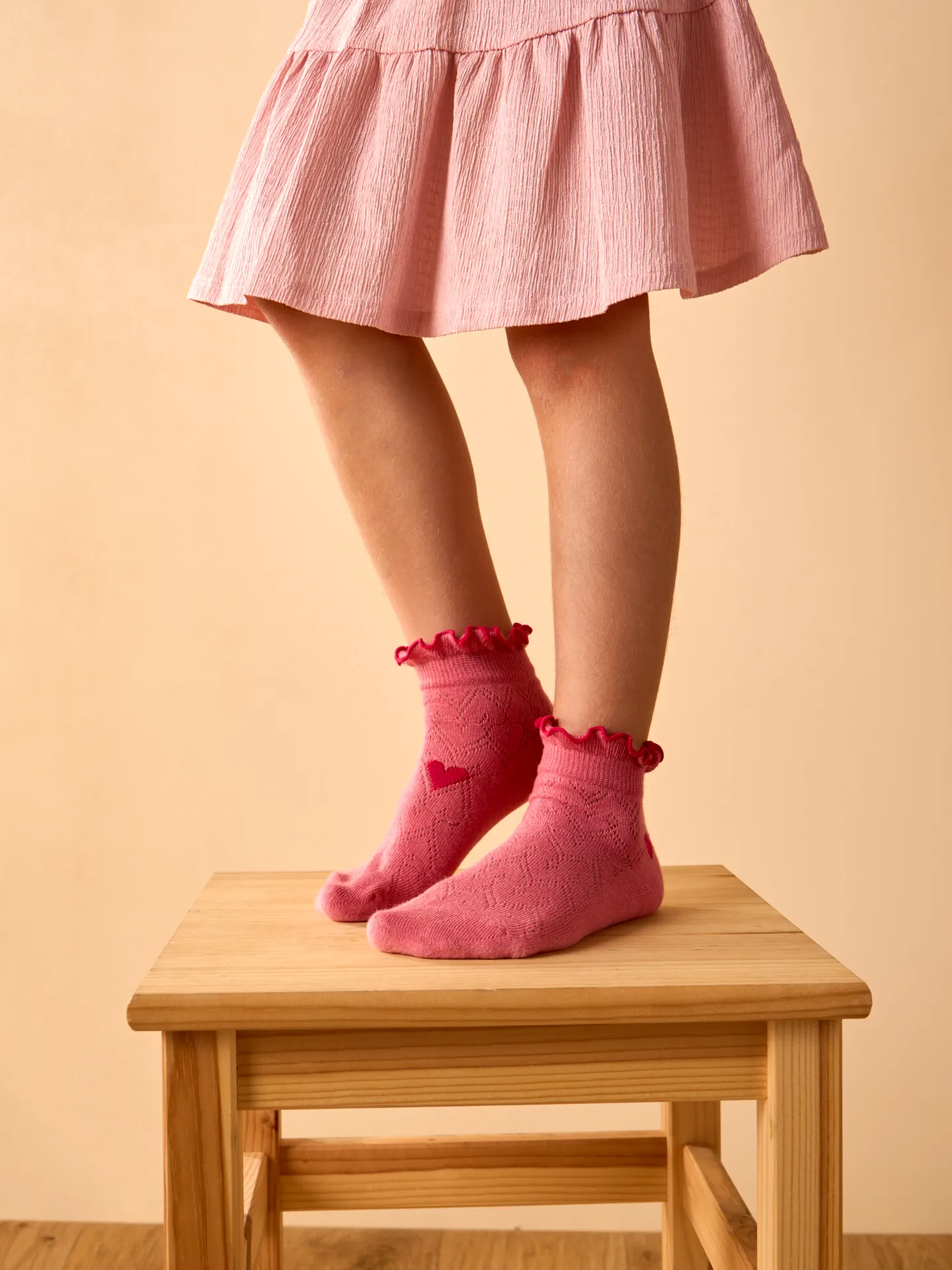 Calcetines Cutecore para niña Corazones rojos - Image 2