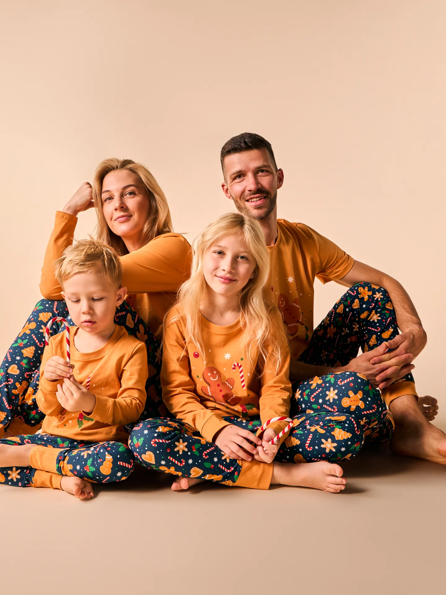 Pijama alegre para mujer Galletas de jengibre y dulces - Image 7