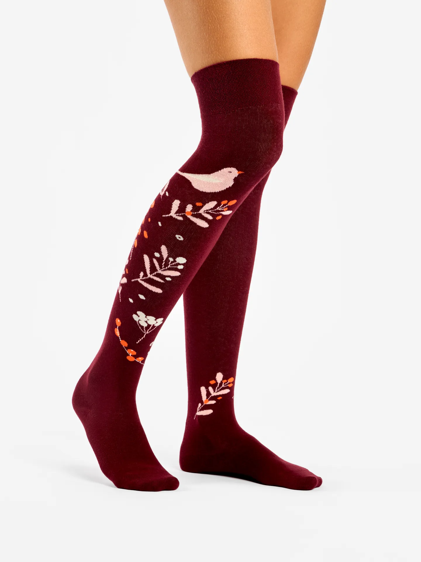 Calcetines alegres por encima de la rodilla Pájaros y bayas - Image 3