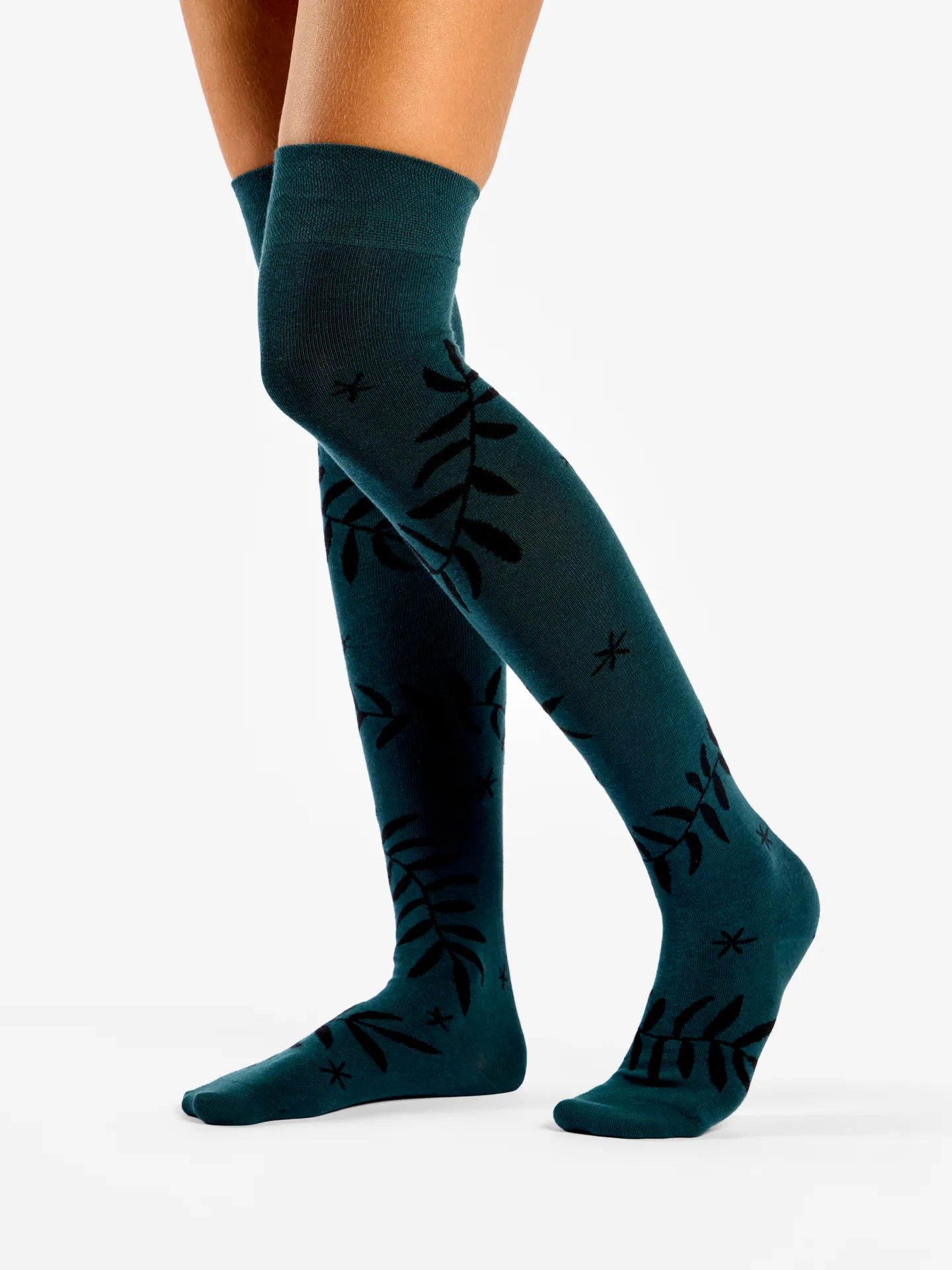Calcetines alegres por encima de la rodilla Hojas negras - Image 2