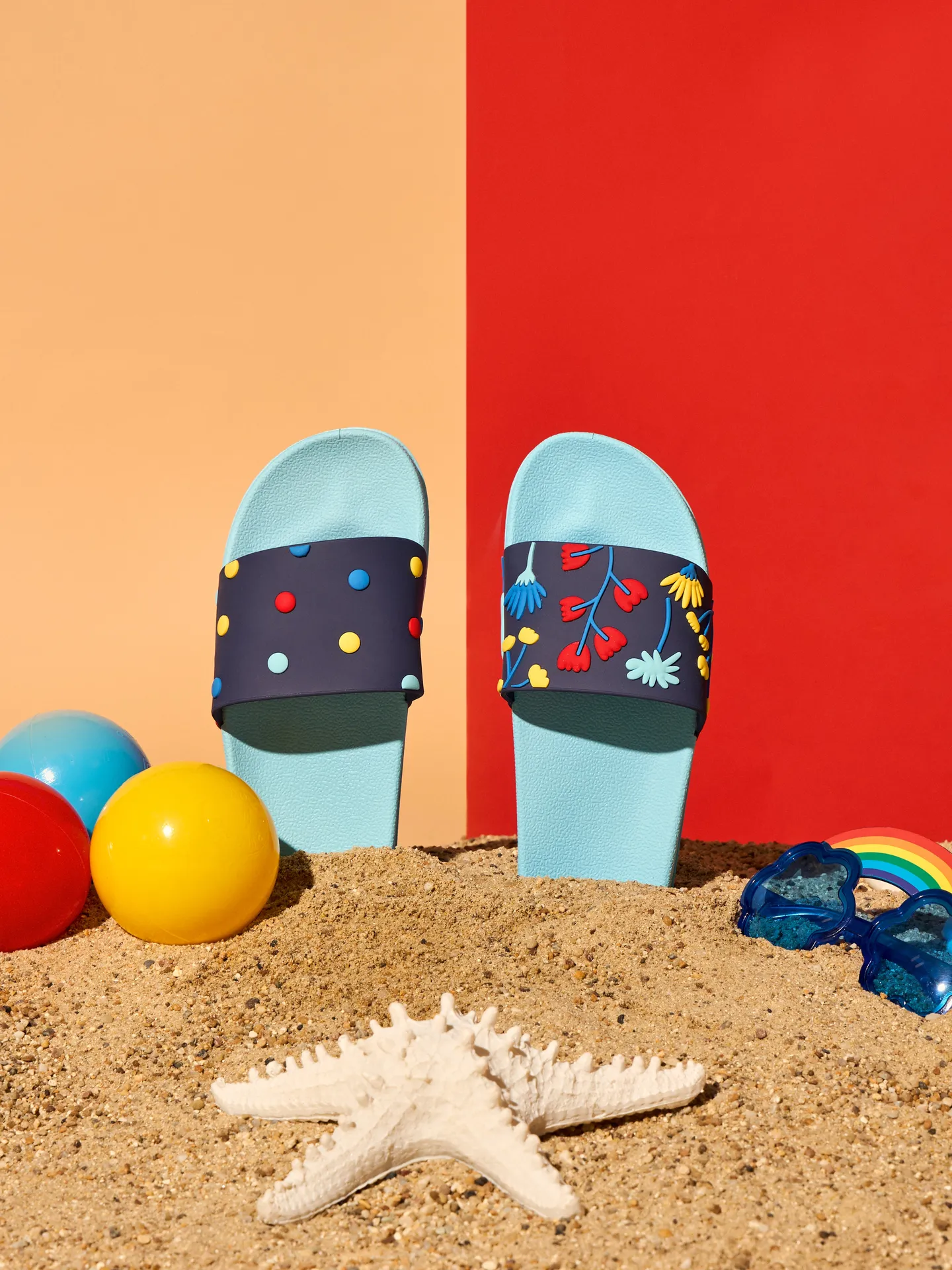 Chanclas alegres Flores en acuarela - Image 6