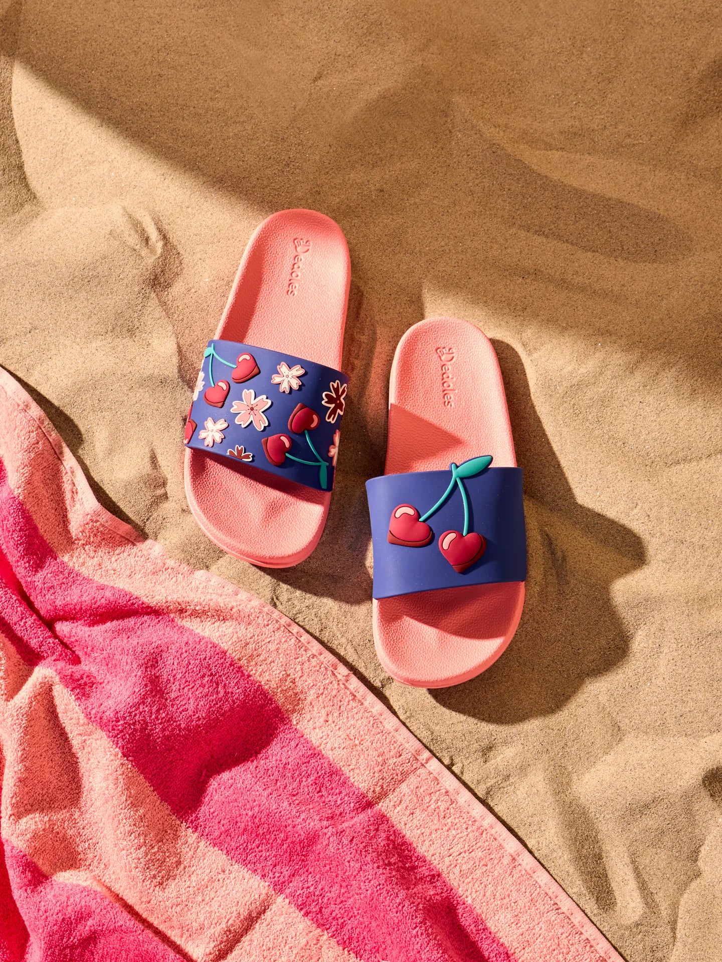 Chanclas alegres Amor por las cerezas - Image 2
