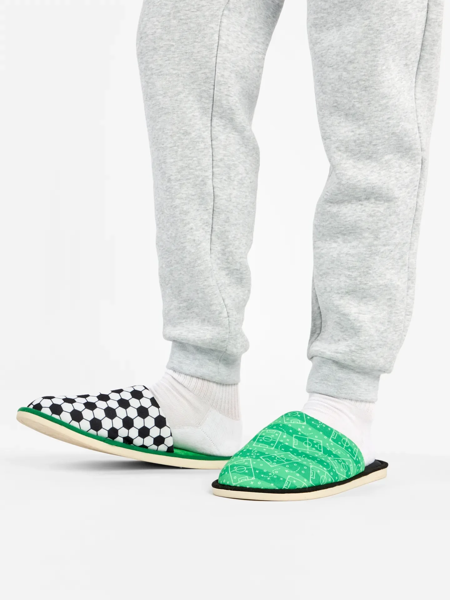 Pantuflas alegres Campo de fútbol - Image 4