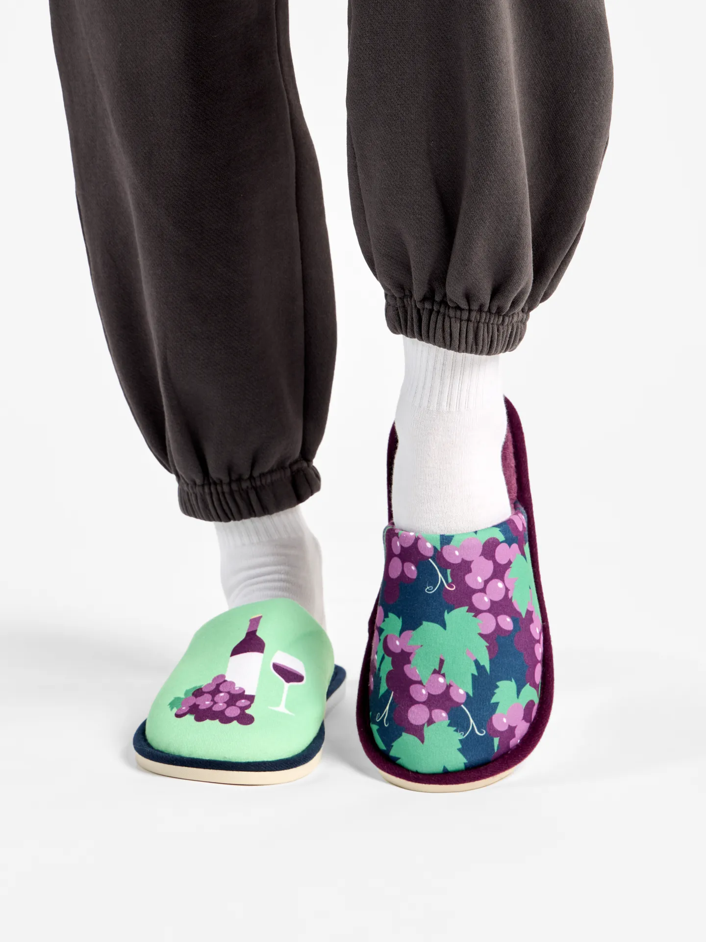 Pantuflas alegres Enólogo - Image 4