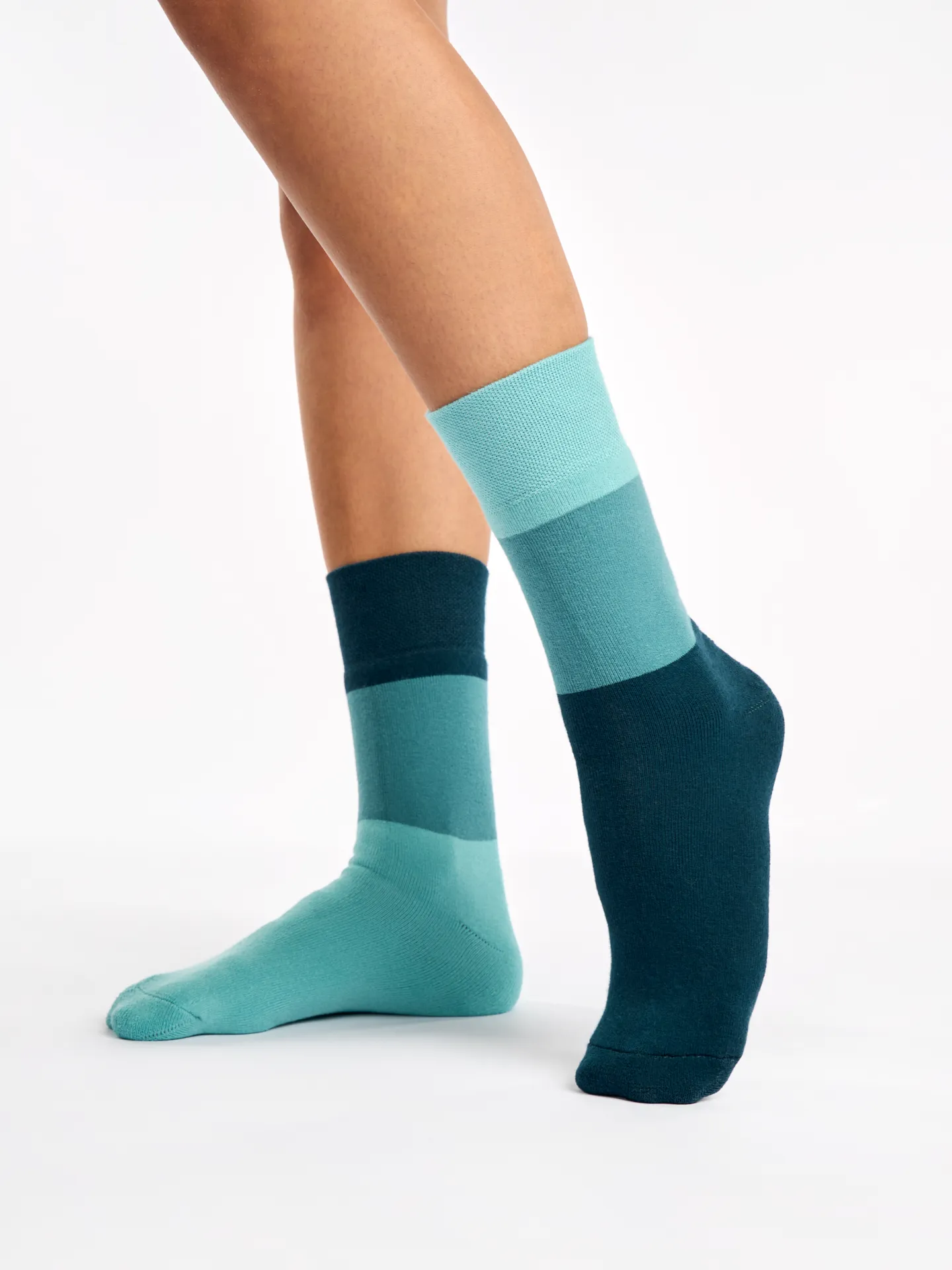 Calcetines de invierno Azul océano tricolor - Image 2