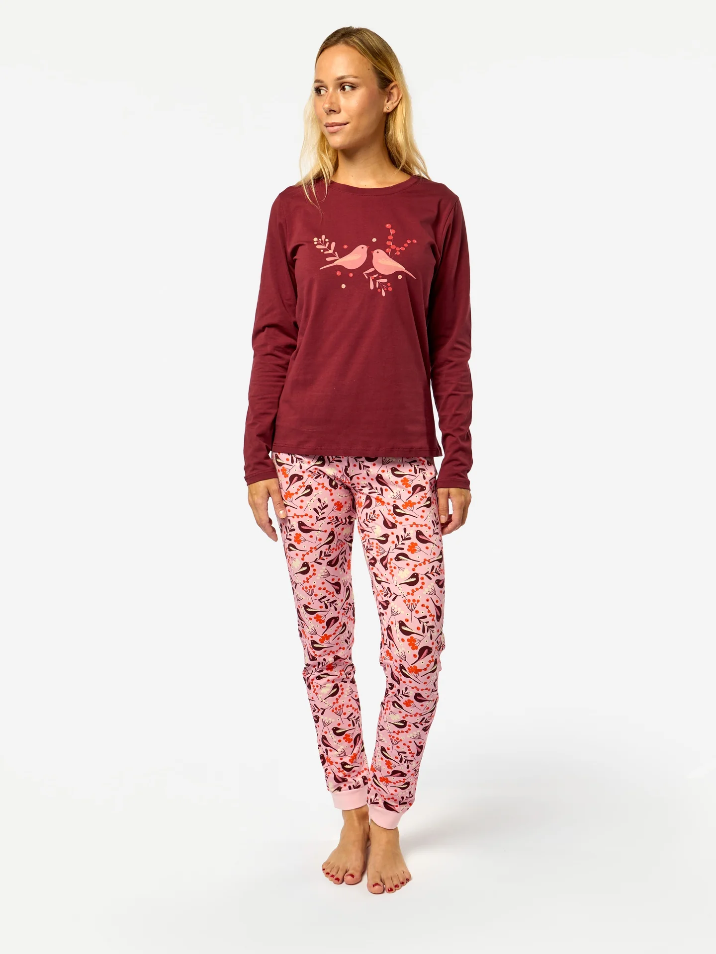 Pijama alegre para mujer Pájaros y bayas - Image 4
