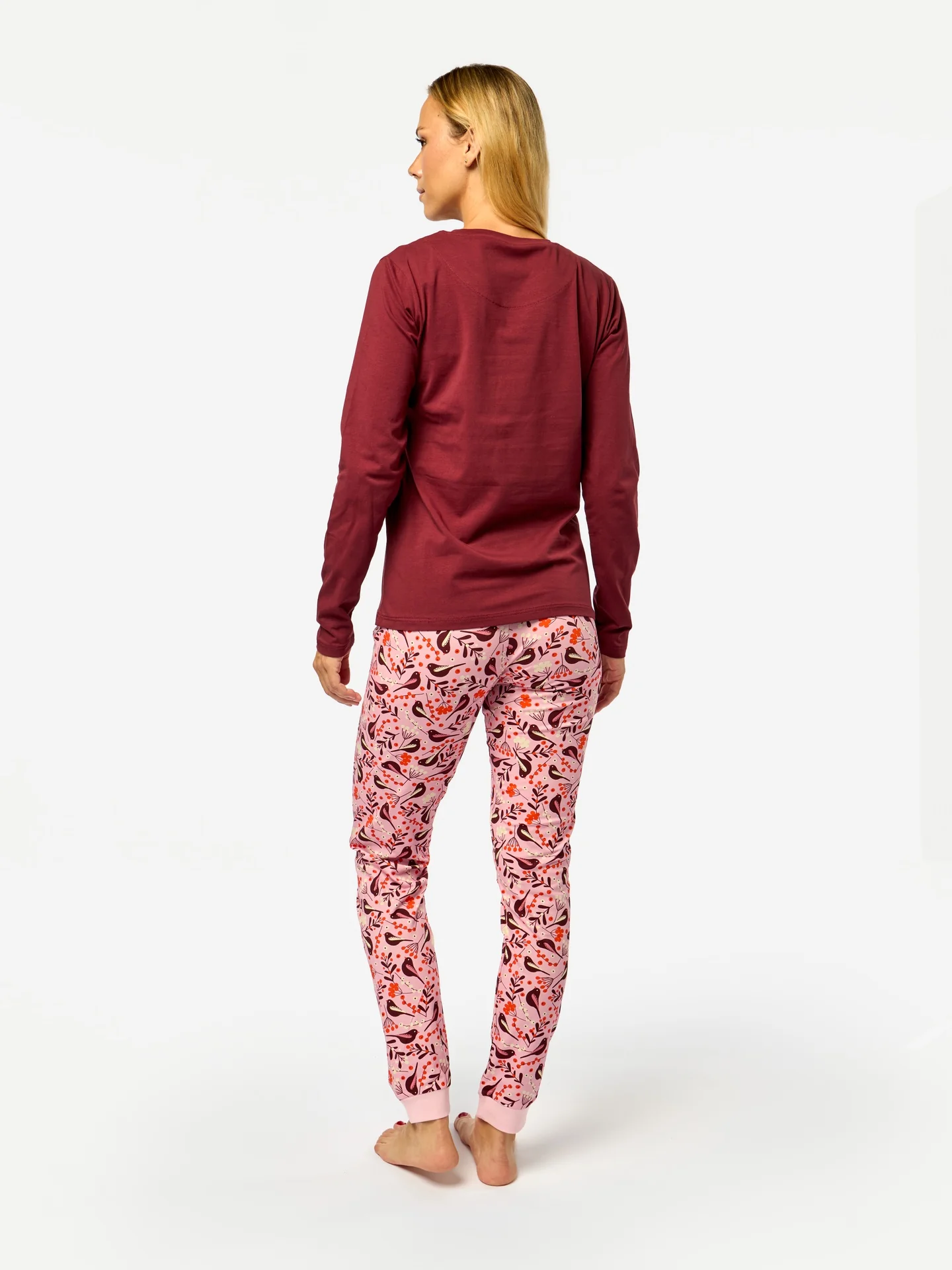 Pijama alegre para mujer Pájaros y bayas - Image 5