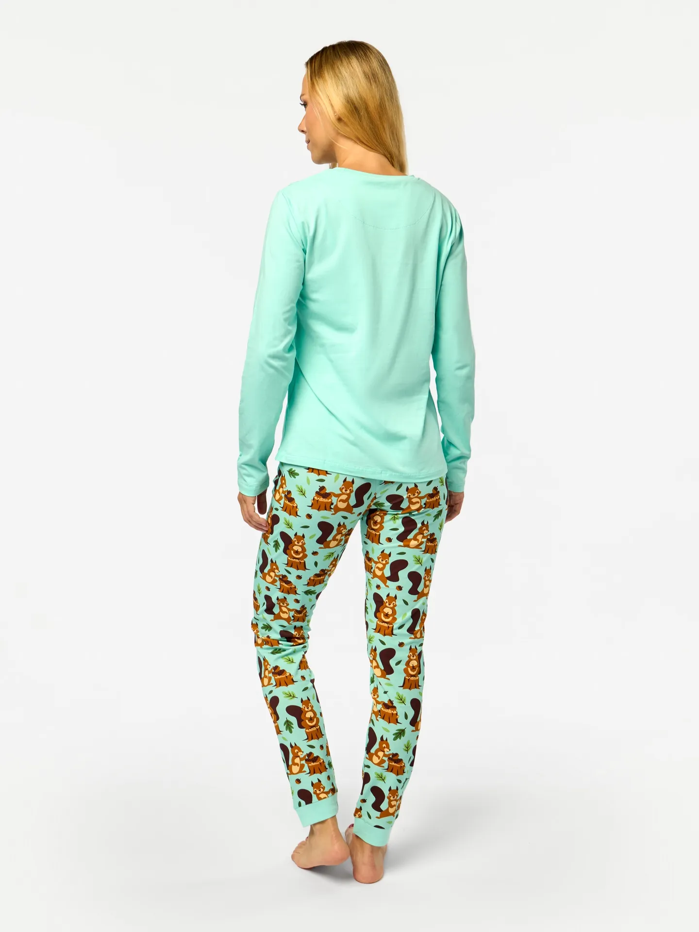 Pijama alegre para mujer Ardilla en el bosque - Image 5